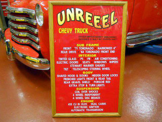 Illustration for article titled For $39,500, This Custom 1949 Chevy Five-Window Is UnreeeelÂ